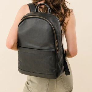 Nisolo Alex leather commuter backpack